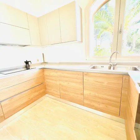 Luxury La Brezza 2 - Fronte Mare * Sanremo