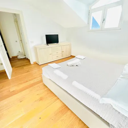 Luxury La Brezza 2 - Fronte Mare Apartment Sanremo