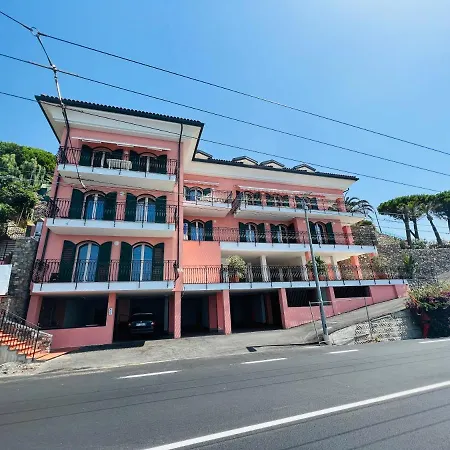Apartment Luxury La Brezza 2 - Fronte Mare *