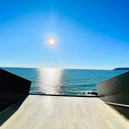 Luxury La Brezza 2 - Fronte Mare Appartamento Sanremo